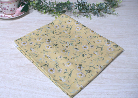 Riley Blake Love Me More Daisies Yellow 1 yard cut